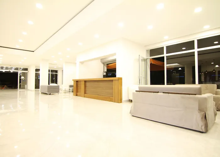 Sunway Club Μαρμαρίς