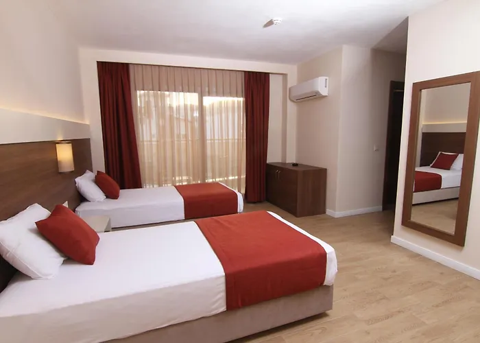 فندق Sunway Club مرمريس