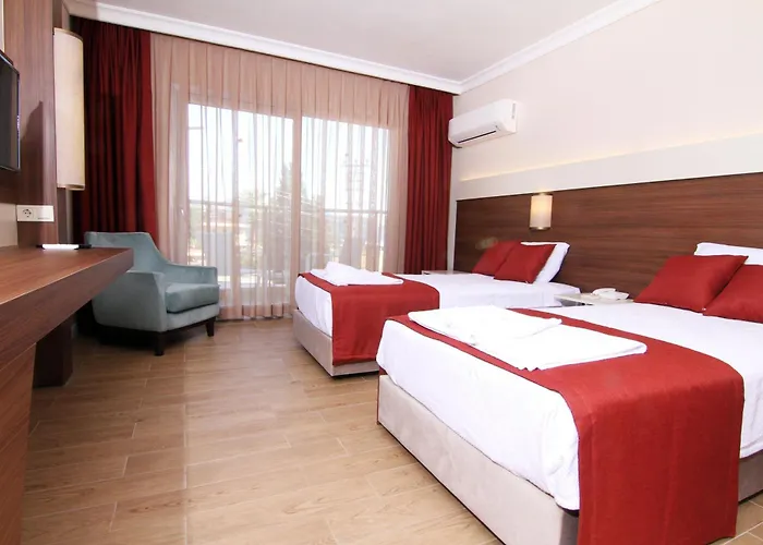 Sunway Club מלון