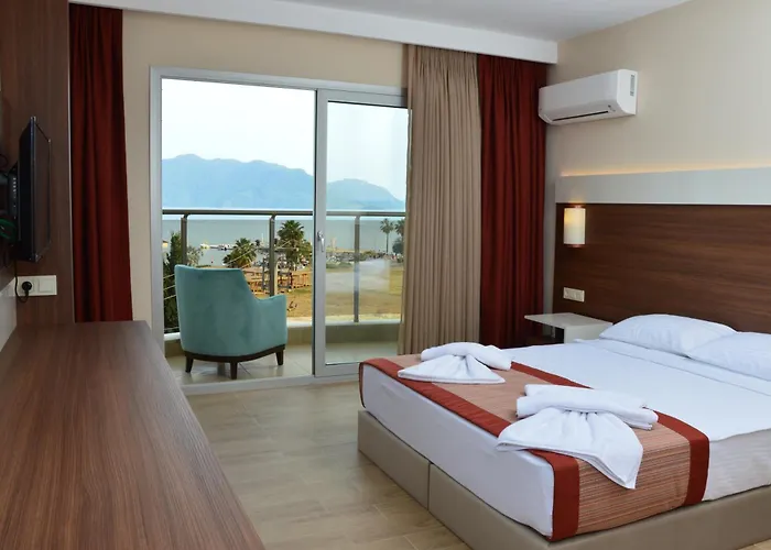 Sunway Club 3* מרמריס