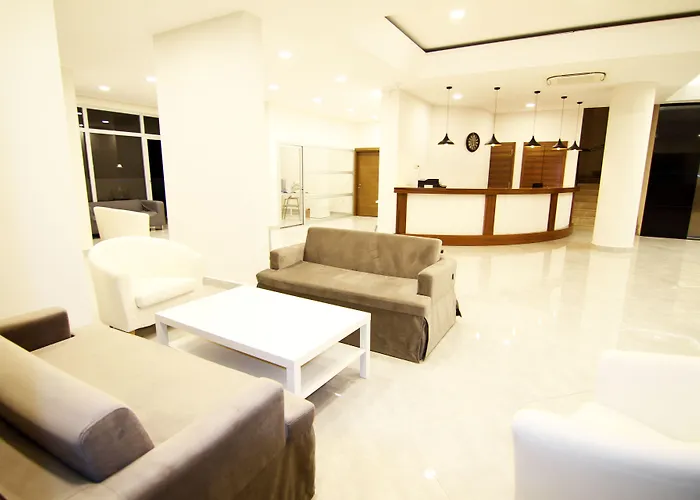 Sunway Club מרמריס