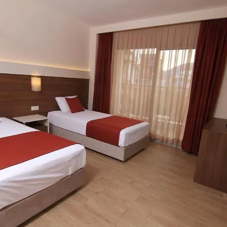 Sunway Club ホテル 3*